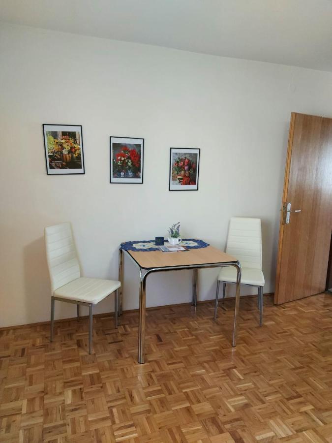 شقة بتوي  في Apartma Reich المظهر الخارجي الصورة